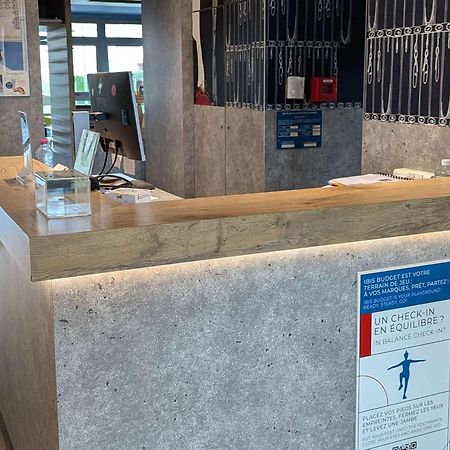 Ibis Budget Saint-Omer Centre Kültér fotó