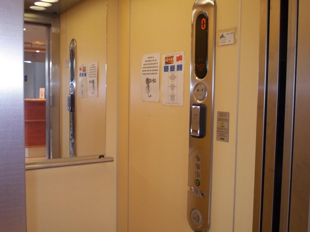 Ibis Budget Saint-Omer Centre Kültér fotó