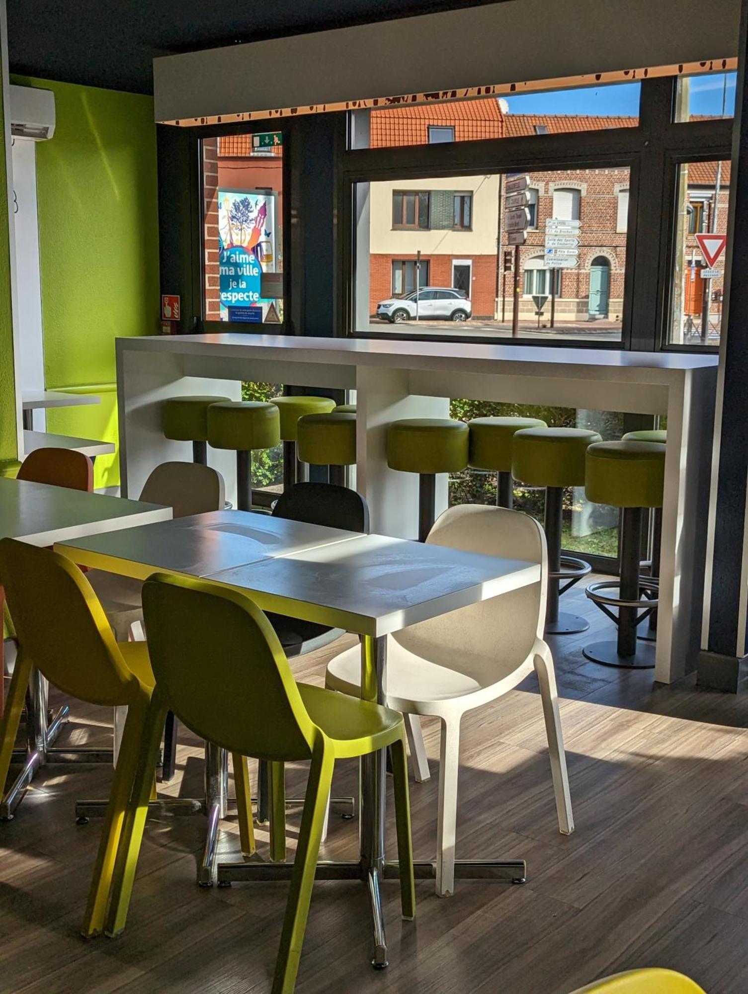 Ibis Budget Saint-Omer Centre Kültér fotó