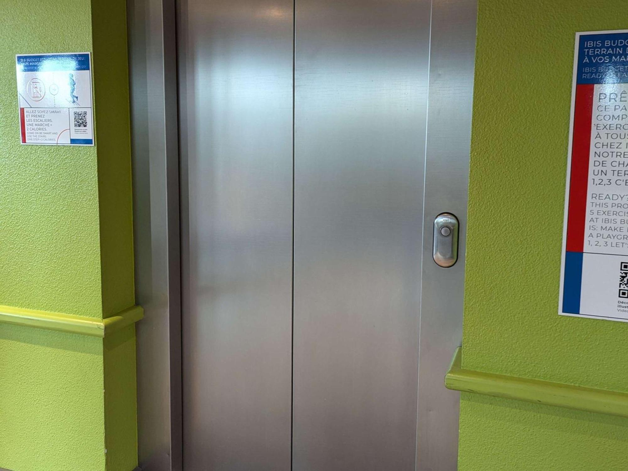 Ibis Budget Saint-Omer Centre Kültér fotó