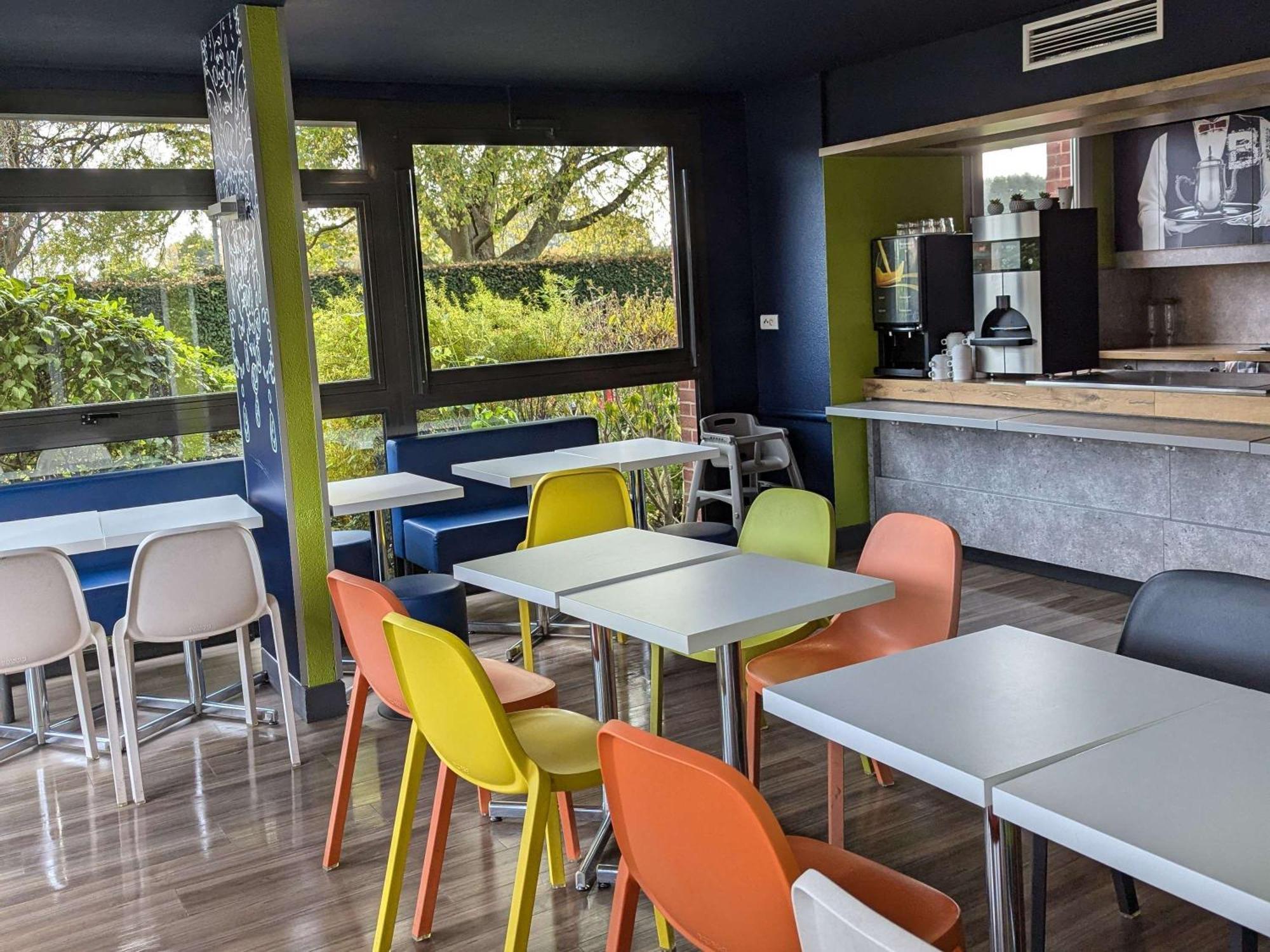 Ibis Budget Saint-Omer Centre Kültér fotó