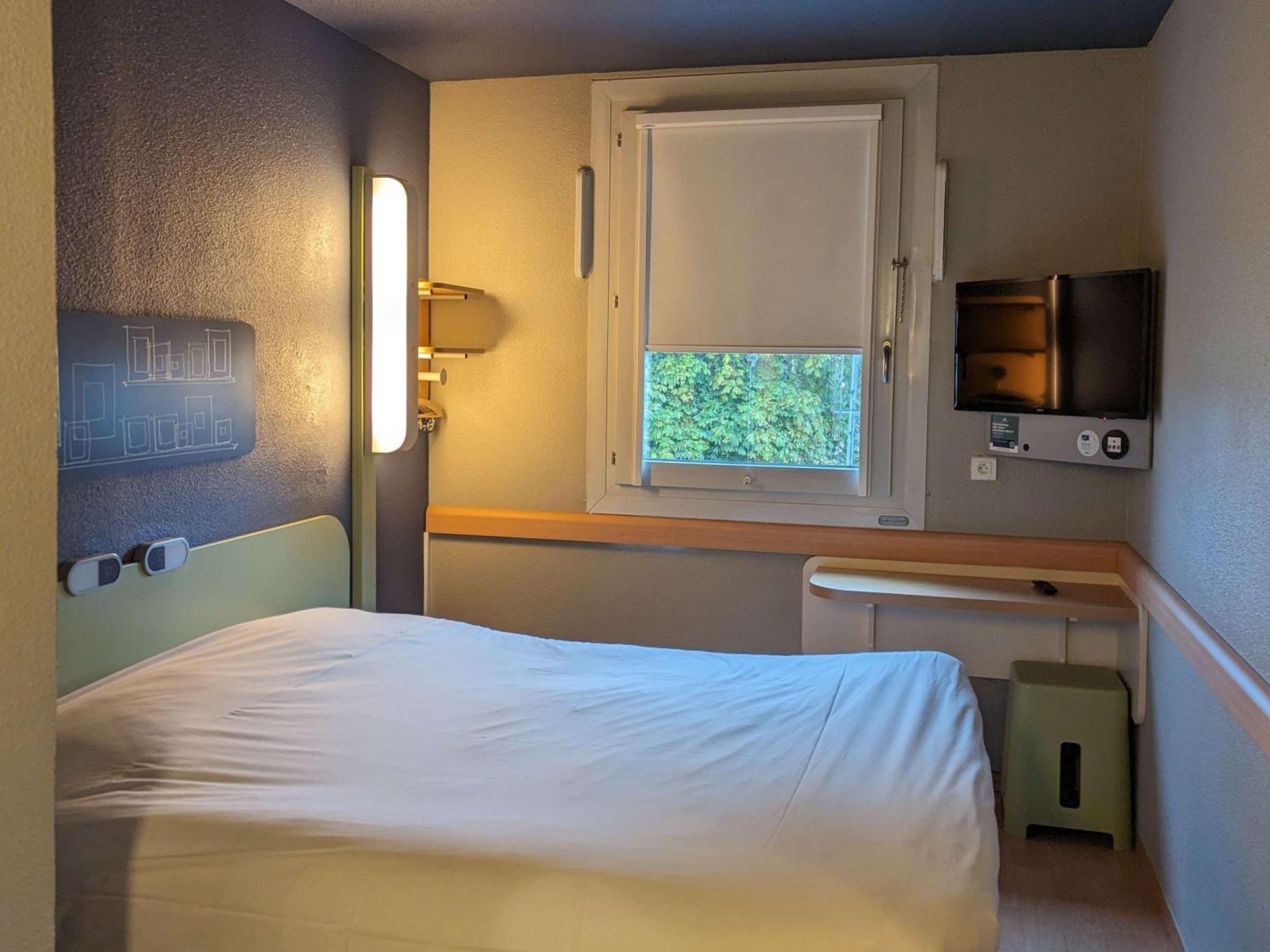Ibis Budget Saint-Omer Centre Kültér fotó